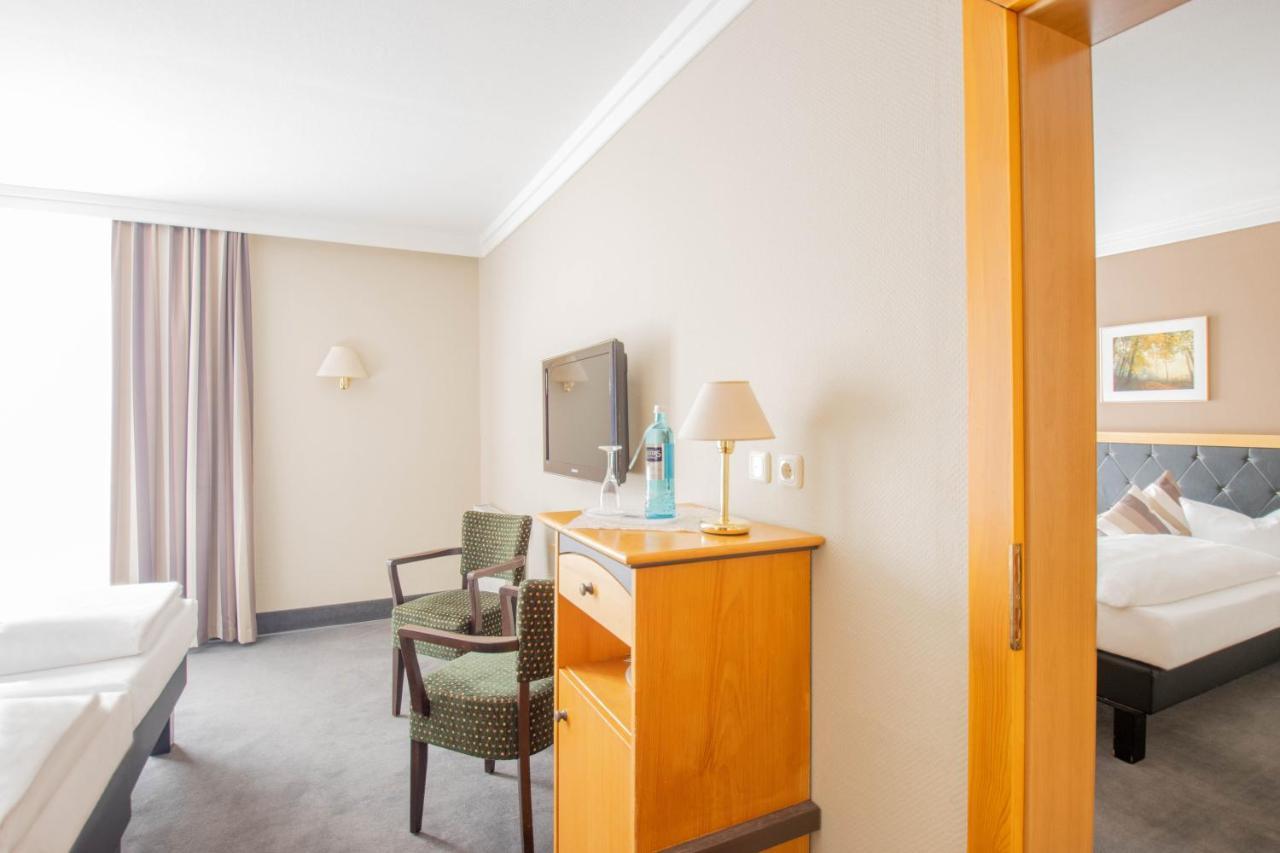 Hotel Tanne אילמנאו מראה חיצוני תמונה