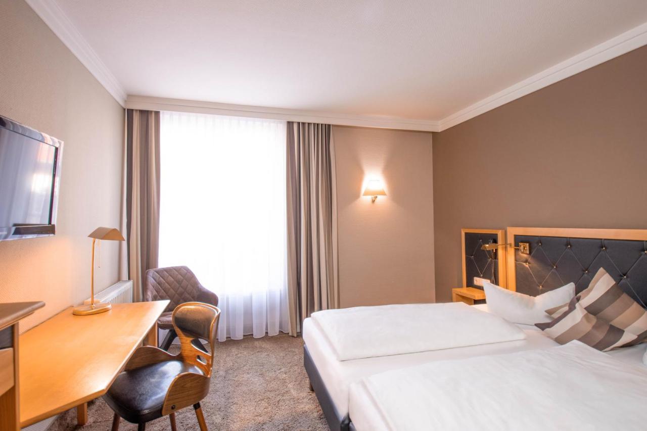 Hotel Tanne אילמנאו מראה חיצוני תמונה